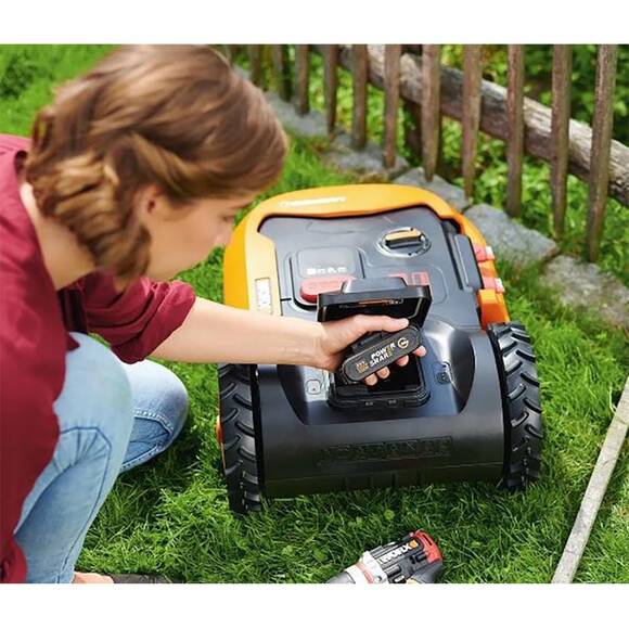 WORX WR147E.1 20Volt 4.0Ah. 20CM LANDROID Tam Otonom Kömürsüz Çim Biçme Robotu - 10